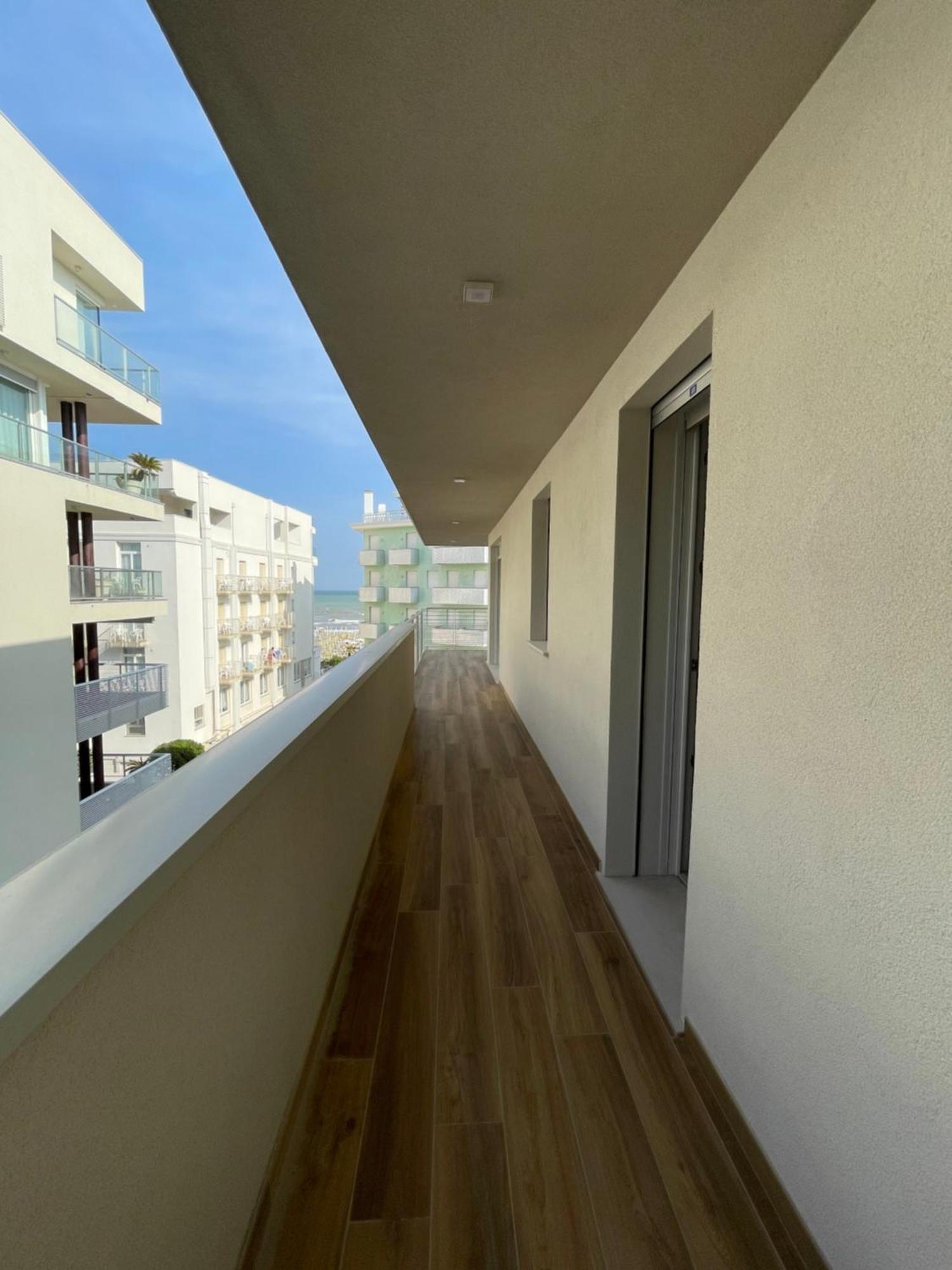 Marina Dream Beach Apartments With Sea View Terrace - Agenzia Cocal Caorle Bagian luar foto